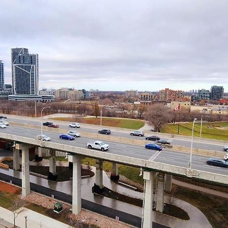 Lakefront Living Downtown Toronto - Free Parking, Gym, Indoor Pool Exteriér fotografie