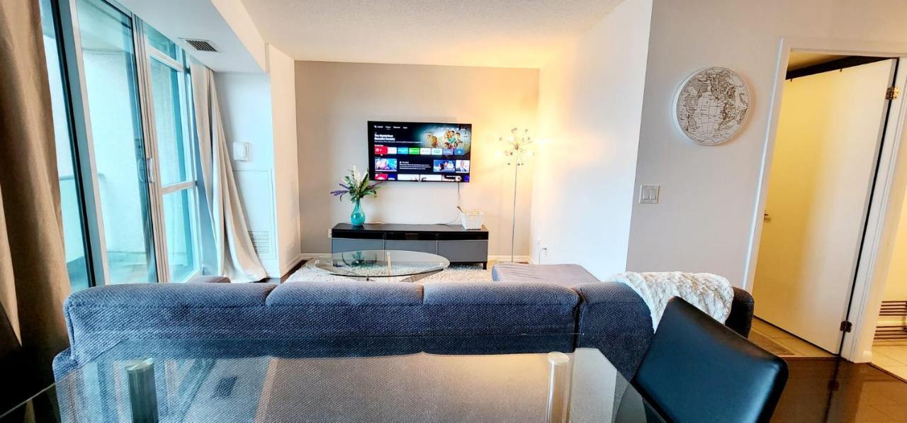 Lakefront Living Downtown Toronto - Free Parking, Gym, Indoor Pool Exteriér fotografie