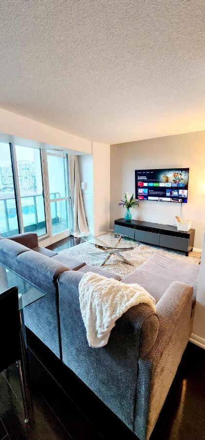 Lakefront Living Downtown Toronto - Free Parking, Gym, Indoor Pool Exteriér fotografie