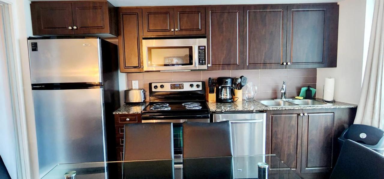 Lakefront Living Downtown Toronto - Free Parking, Gym, Indoor Pool Exteriér fotografie